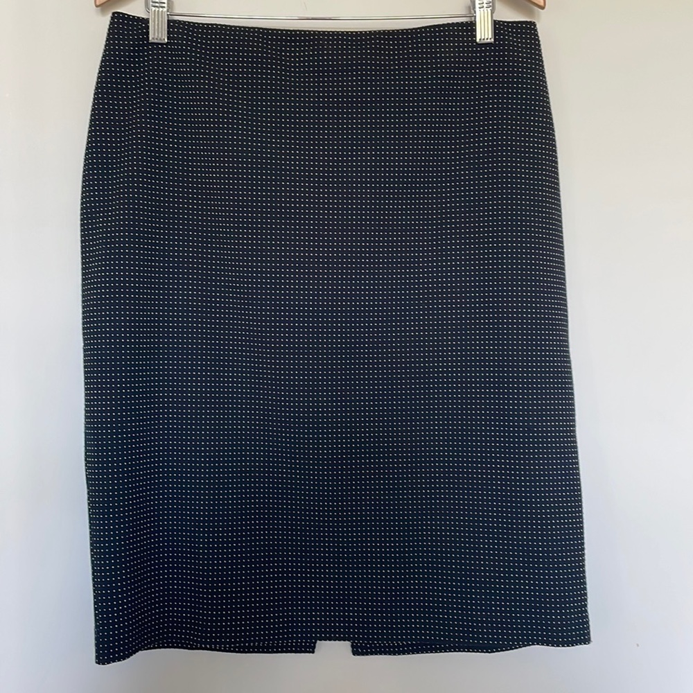 White House Black Market Black Dot Print Skirt Sz 12